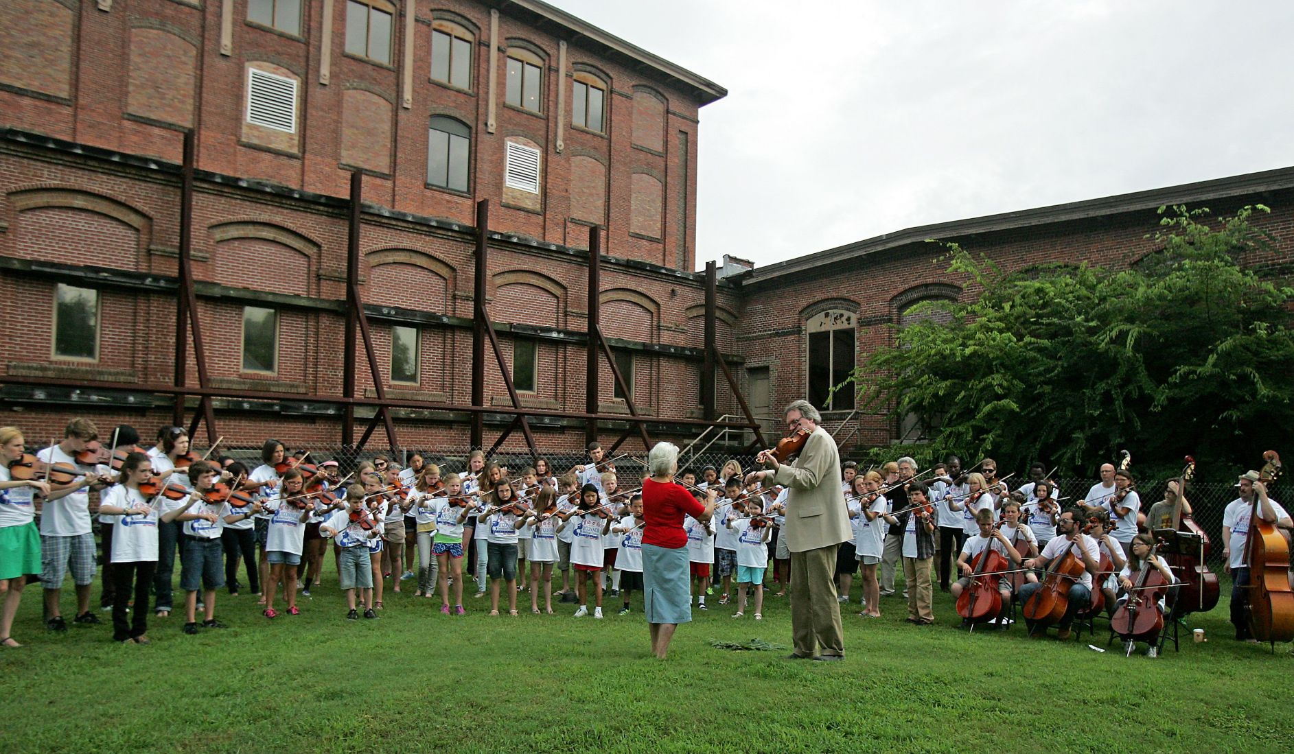 Student orchestra plays ‘We Shall Overcome’ at Cigar Factory (copy)